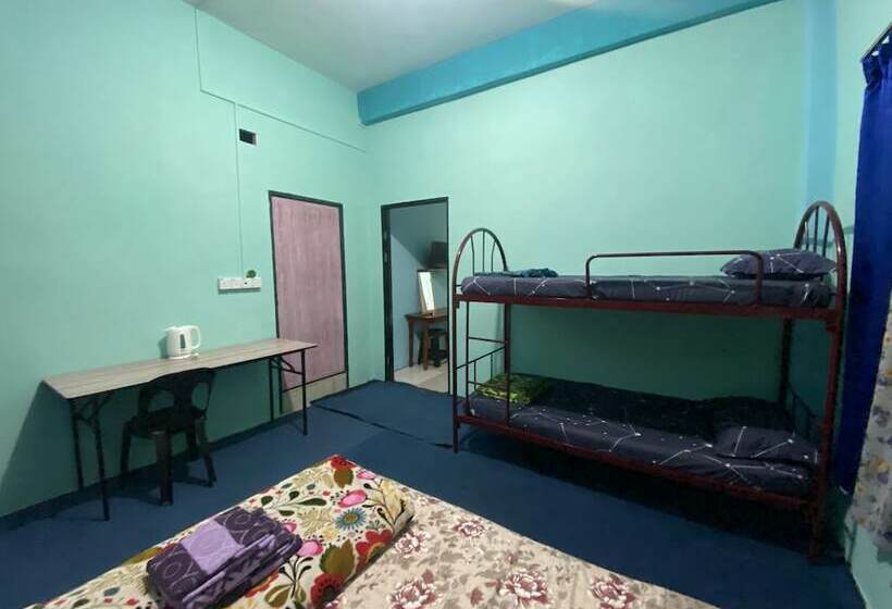 家庭间, Kupi Kupi & Stay