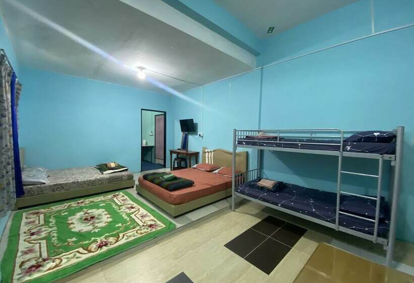 家庭间, Kupi Kupi & Stay