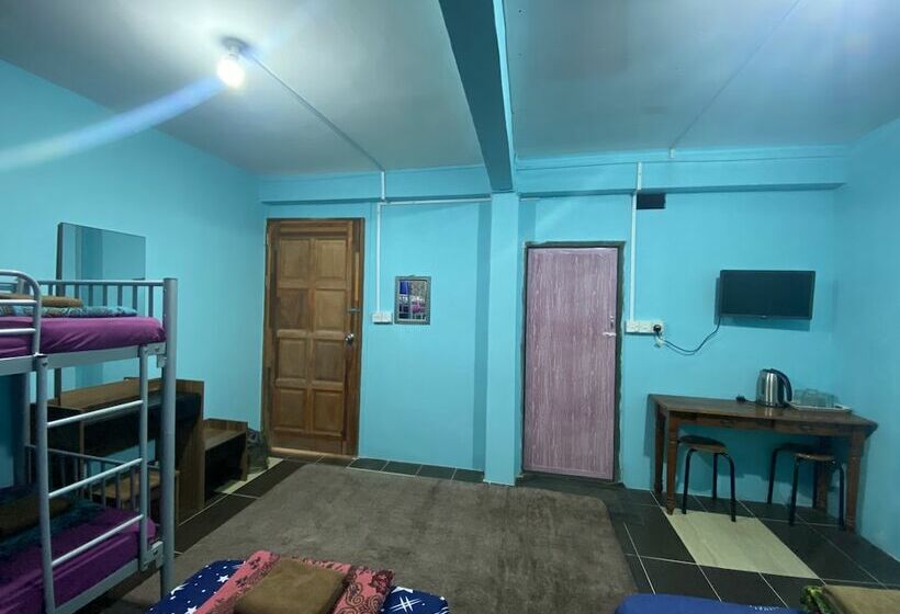 家庭间, Kupi Kupi & Stay