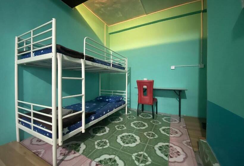 家庭间, Kupi Kupi & Stay