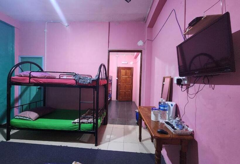 豪华家庭房间, Kupi Kupi & Stay