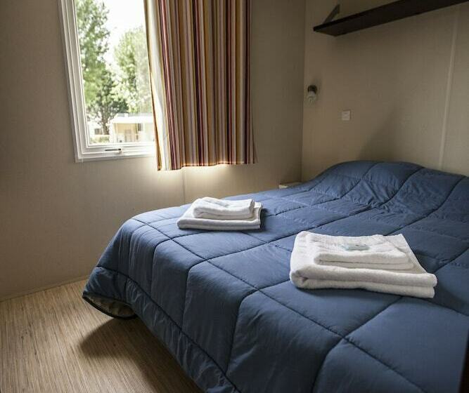 בית, 3 חדרי שינה, Village Vacances Passion Les Bris