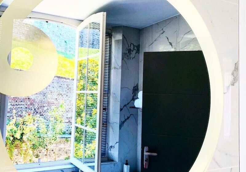 套房带园景, Villa Castel Chambres D Hôtes B&b