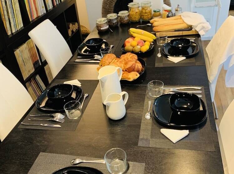 套房带园景, Villa Castel Chambres D Hôtes B&b