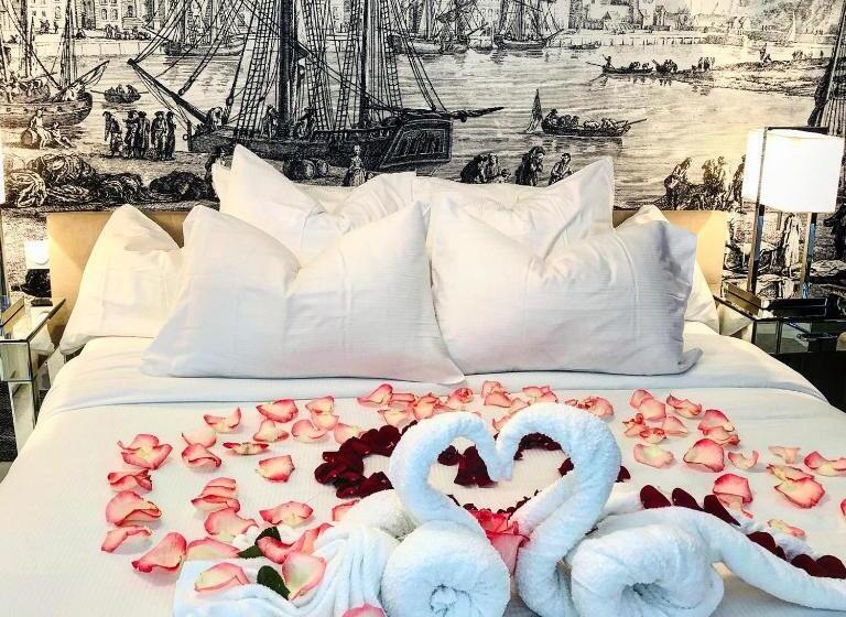 Люкс Вид на Сад, Villa Castel Chambres D Hôtes B&b