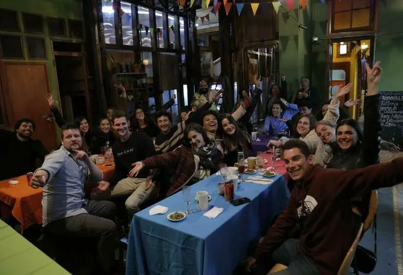 اتاق استاندارد چهار تخته, La Casa Del Puerto, Hostal Cultural, Cerro Alegre