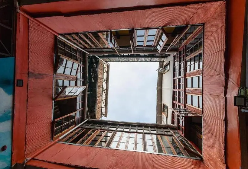 اتاق استاندارد یک تخته با سرویس بهداشتی مشترک, La Casa Del Puerto, Hostal Cultural, Cerro Alegre