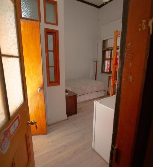 اتاق استاندارد چهار تخته, La Casa Del Puerto, Hostal Cultural, Cerro Alegre