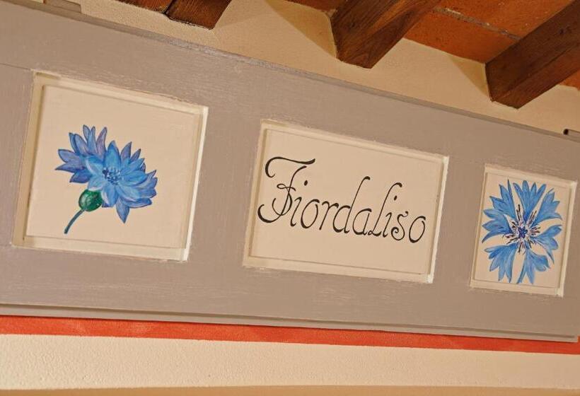 سوییت با چشمانداز کوه, Amedea Tuscany Country Experience