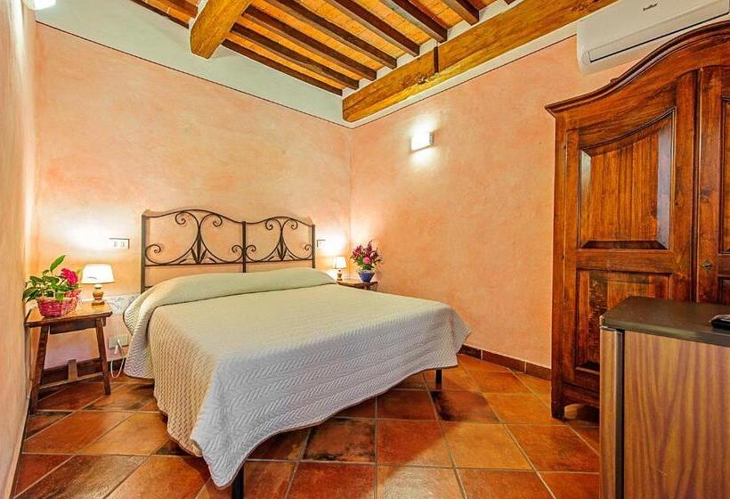 バルコニー付きジュニアスイート, Meublè Evoè