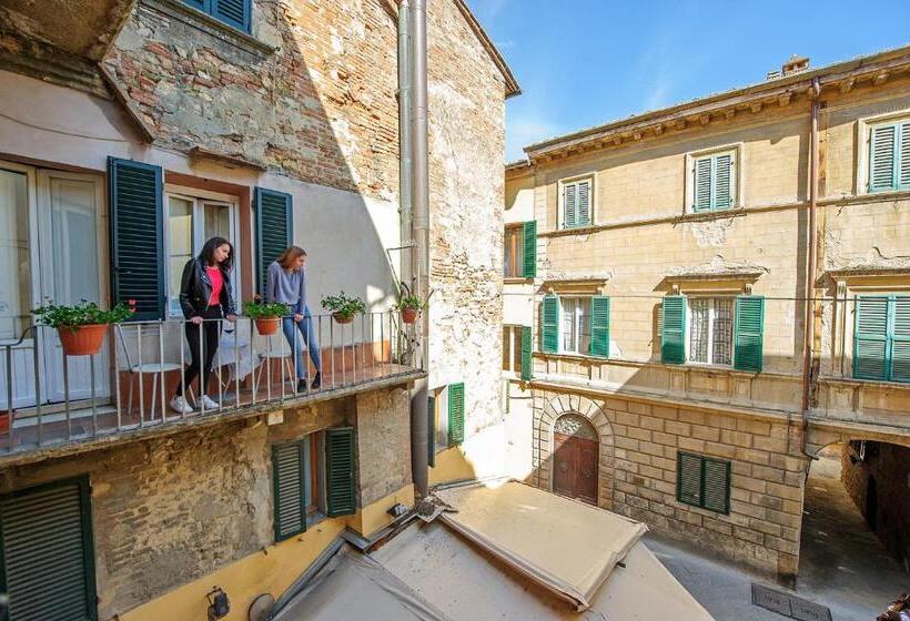 バルコニー付きジュニアスイート, Meublè Evoè