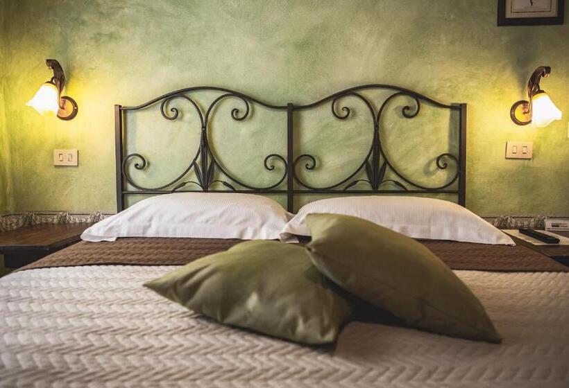 スタンダードトリプルルーム, Meublè Evoè