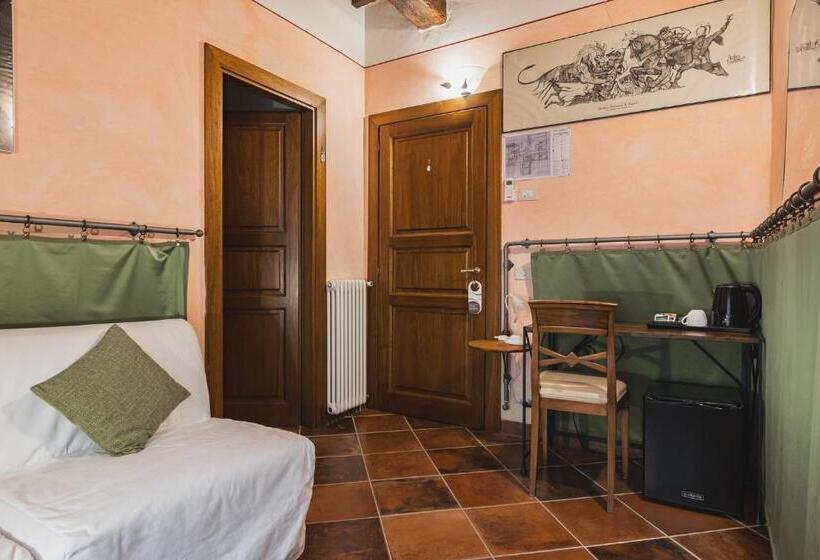 バルコニー付きジュニアスイート, Meublè Evoè