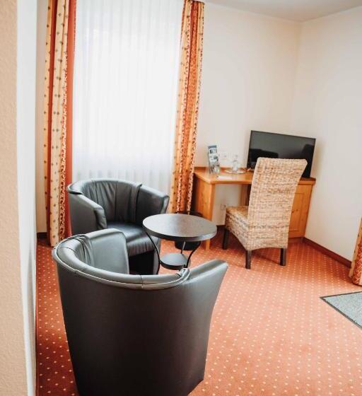 舒适型单人间, Am Wallgraben