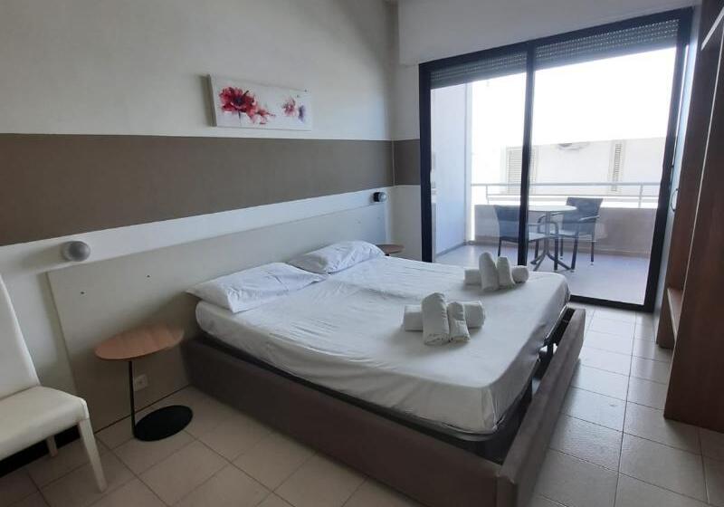 标准间, Baia Verde Gallipoli