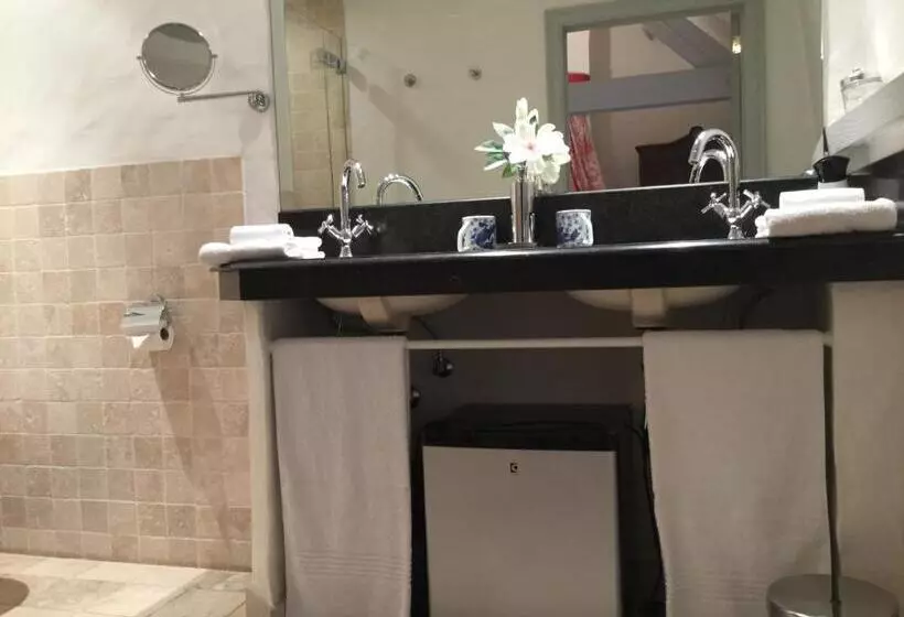 スーペリアールーム, B&b Auberge De Klasse