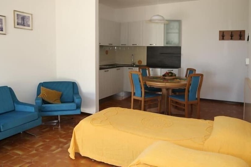 חדר סטנדרט, Berna