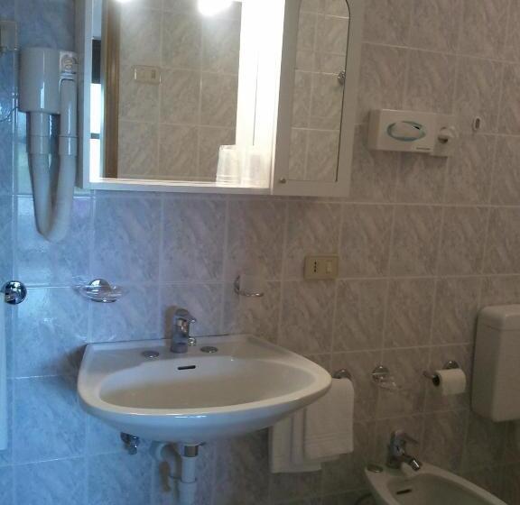 חדר סטנדרט, Berna