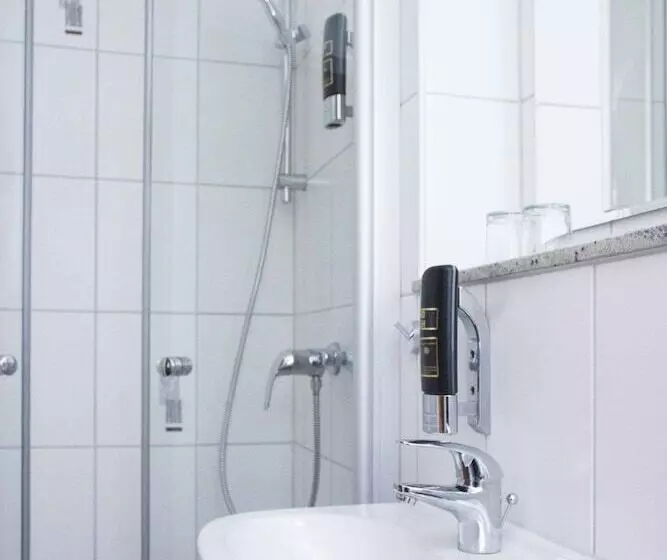 اتاق راحتی یک تخته, Donau