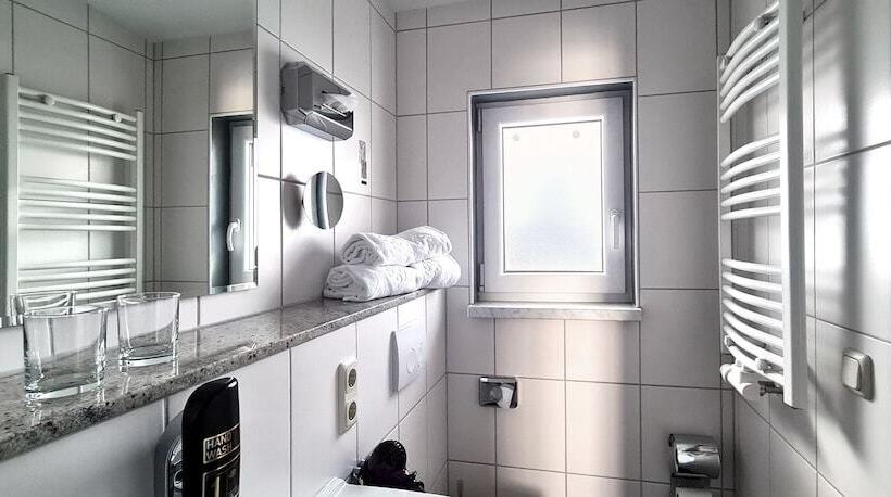Трехместный Номер Комфорт, Donau