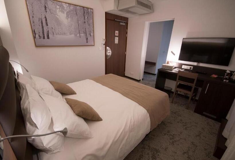 جناح عائلي, Bastide