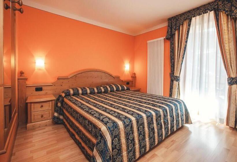 חדר סופריור, La Perla