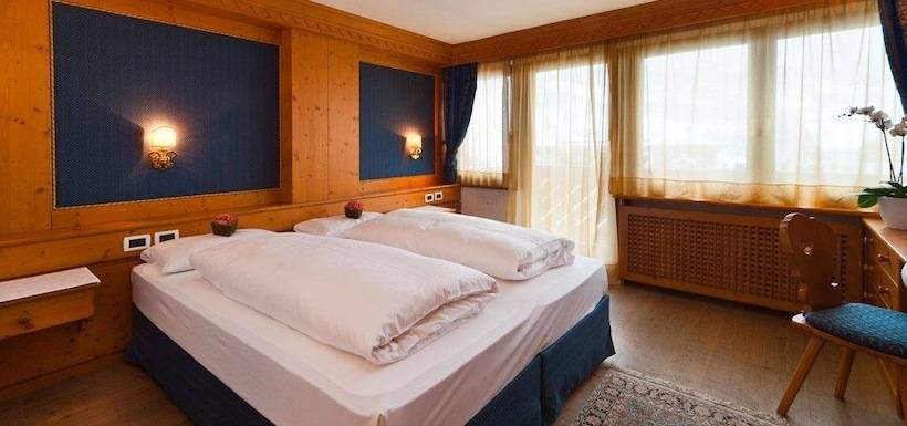 小型套房, Ladinia