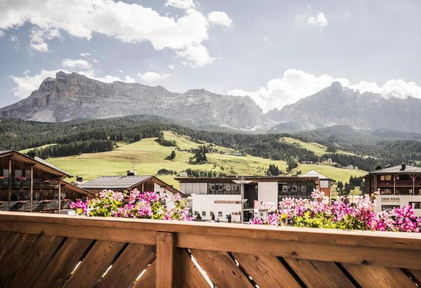 小型套房, Ladinia