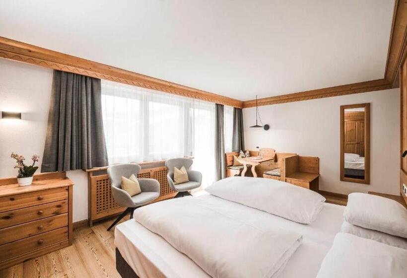 小型套房, Ladinia