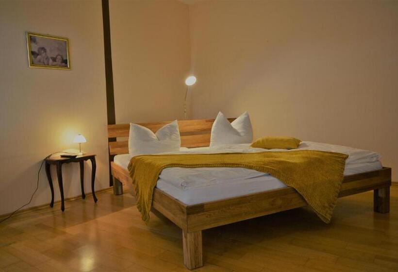 テーマパークスタンダードルーム, Landgut Stetter