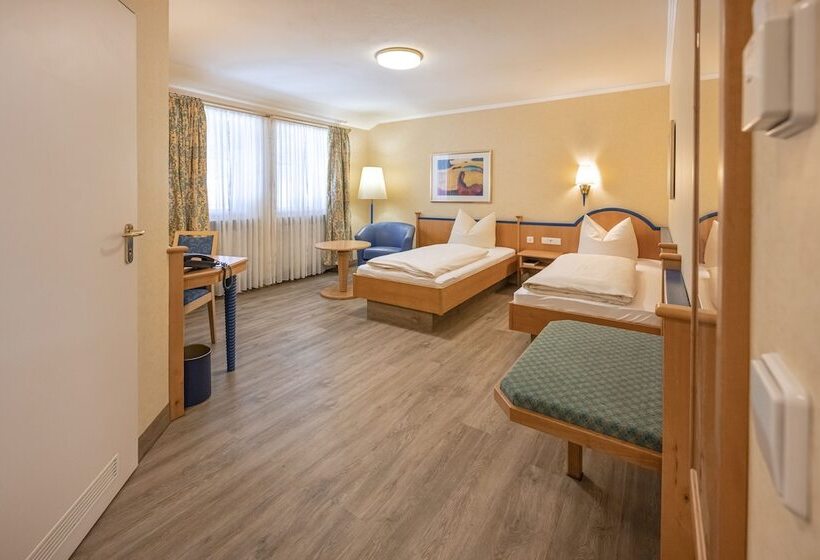 스탠다드 룸, Neuwirt