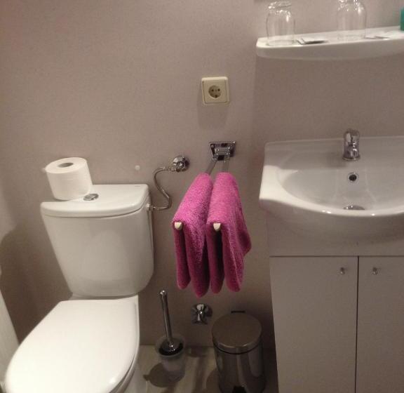 Номер Стандарт, Restaurant Hellmann