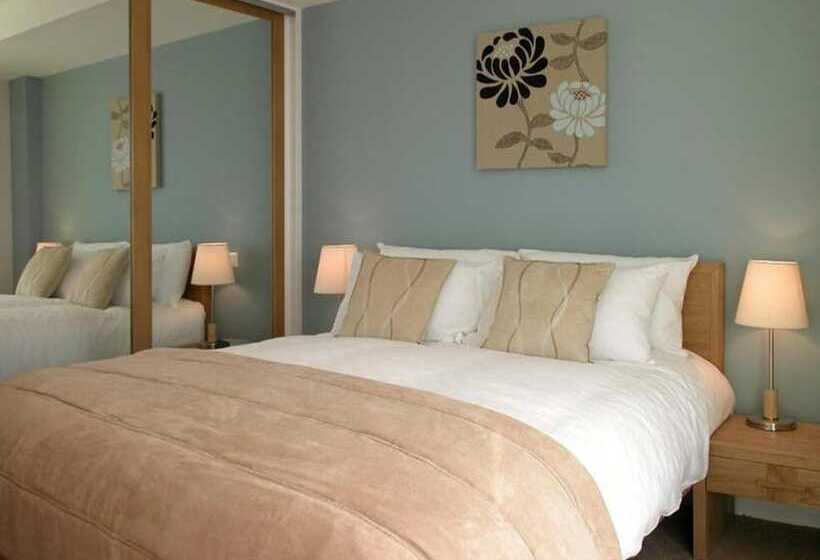 Апартаменты 1 Спальня, Liberty Wharf Apartments