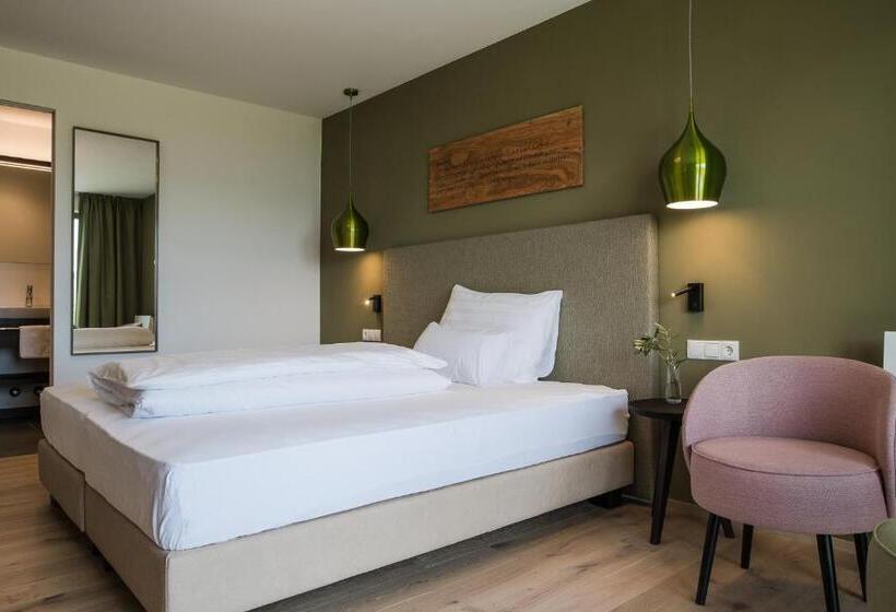 Pokój Standard Jednoosobowy, Oliven & Genusshotel Hirzer