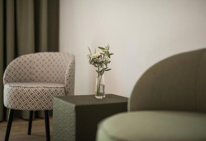 Apartament Rodzinny, Oliven & Genusshotel Hirzer