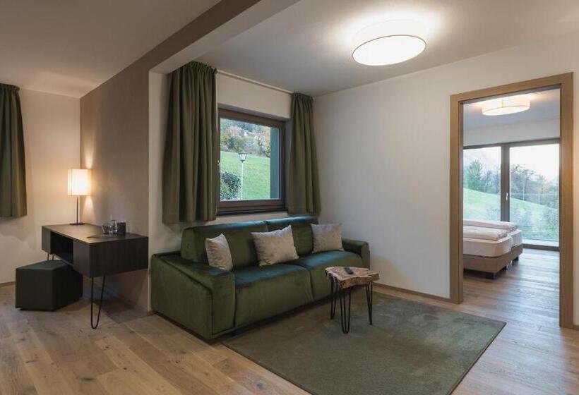 Apartament Rodzinny, Oliven & Genusshotel Hirzer