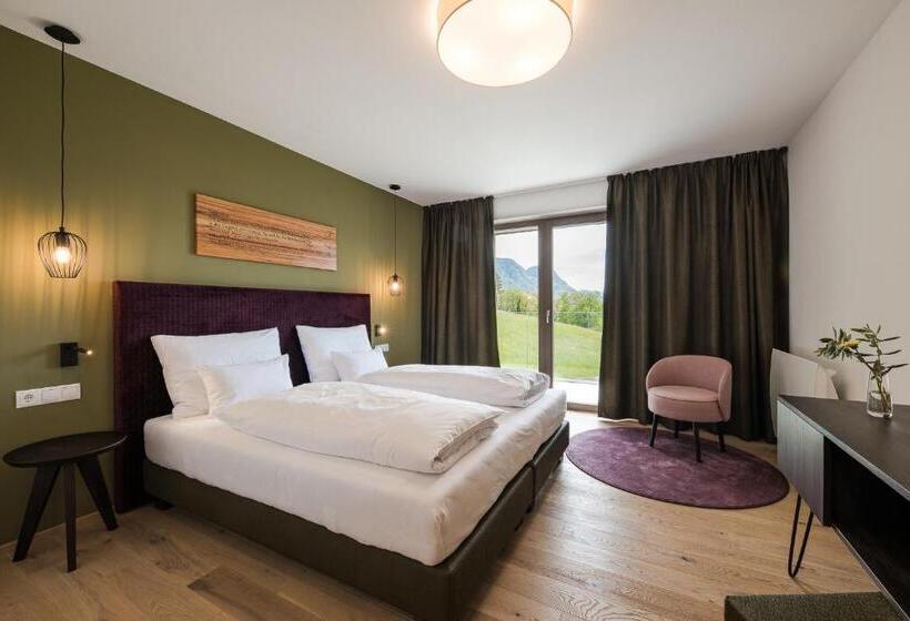 Pokój Rodzinny, Oliven & Genusshotel Hirzer