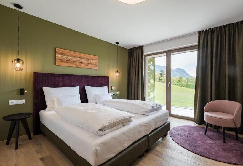 Pokój Rodzinny, Oliven & Genusshotel Hirzer