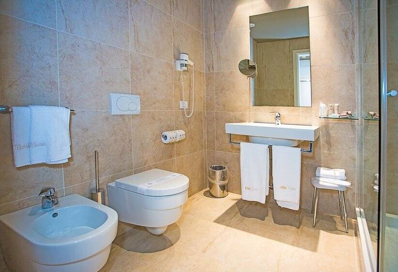 Номер Стандарт, One Hotel & Restaurant