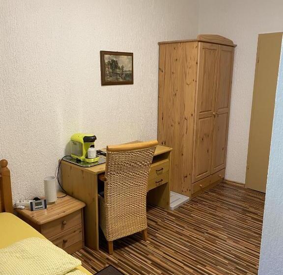 기본룸, Gasthof Bräustübl