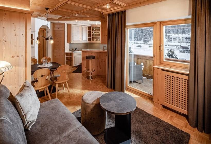 带1个卧室的豪华公寓, Apartments & Suites Hotel Garden