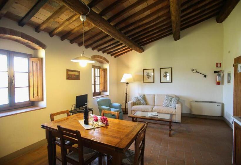شقة غرفة واحدة, Villa S.andrea