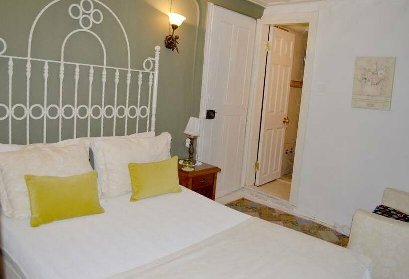 غرفة قياسية, Cunda Adali Pansiyon