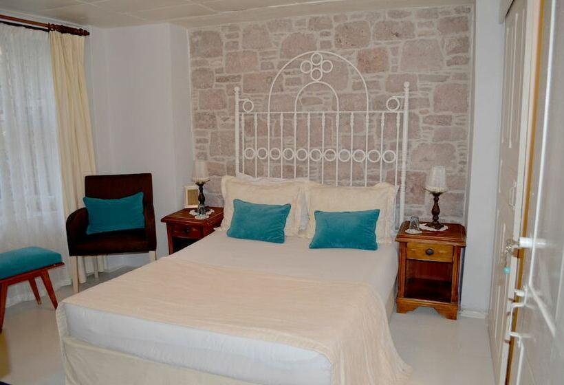 غرفة قياسية, Cunda Adali Pansiyon