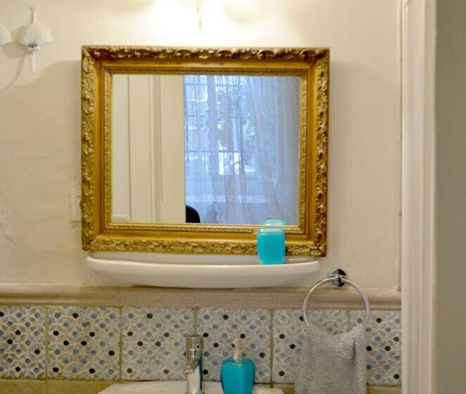 غرفة قياسية, Cunda Adali Pansiyon