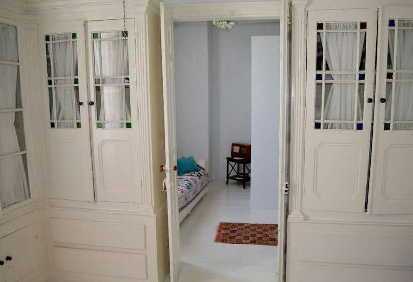 جناح, Cunda Adali Pansiyon