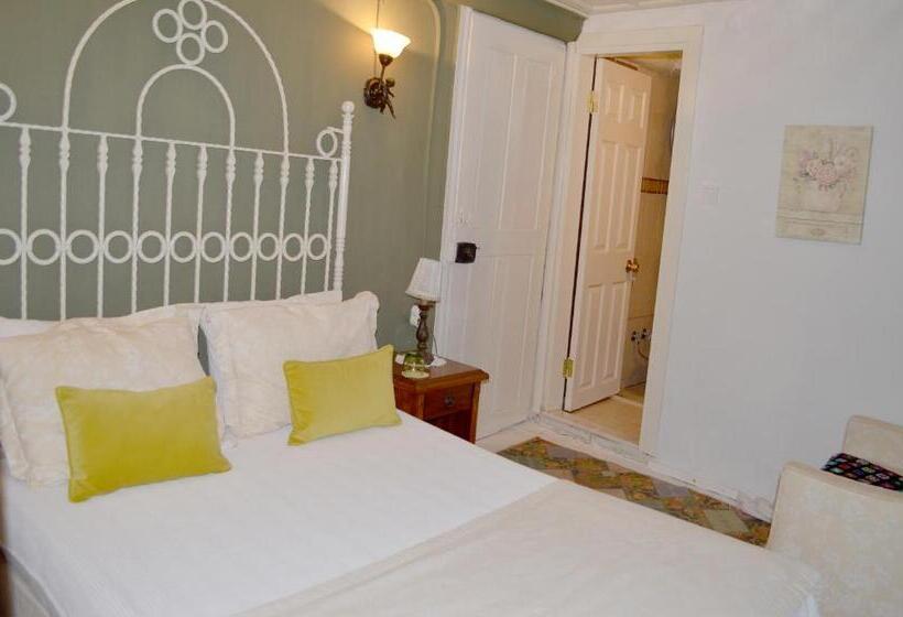 غرفة قياسية, Cunda Adali Pansiyon