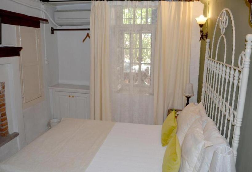 غرفة قياسية, Cunda Adali Pansiyon