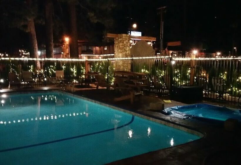 Апартаменты Пентхаус 2 Спальни, Gondola Lodge