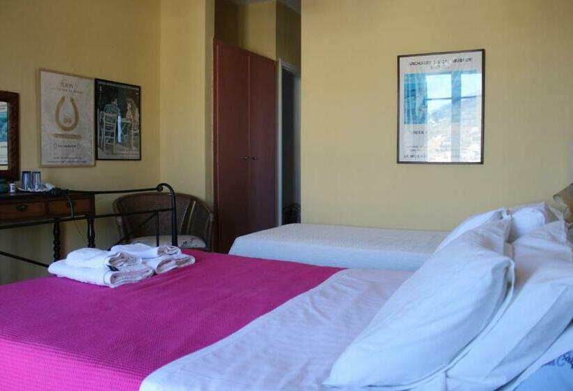 Triple Room Sea View, Blue Dolphin